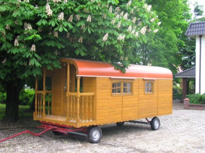 kleiner Wichtelwagen mit Fronteingang - Original Finkota Wichtelwagen